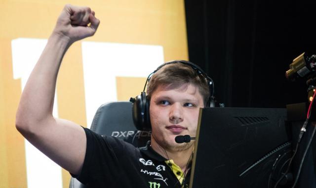 扑克里最怕失控（扑克中最忌失控）